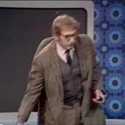 S1.E11: The Royal Philharmonic Orchestra Goes to the Bathroom