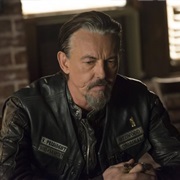 S6.E13: A Mother's Work