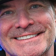 Patrick Monahan (Train)