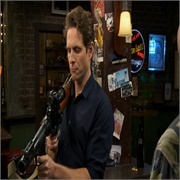 It's Always Sunny in Philadelphia: "The Gang Tends Bar" (S12,E8)