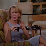 S11.E2: A Man, a Plan and a Gal: Julia