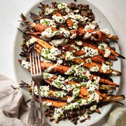 Roasted Carrots With Lentils and Yogurt
