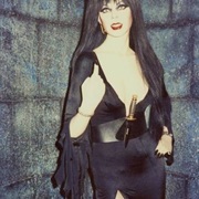 Elvira Wax Figure at Hollywood Wax Museum