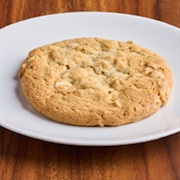 White Chocolate Macadamia Nut Cookie