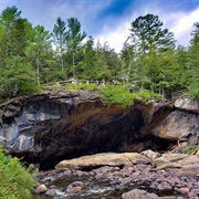 Stone Bridge Cave