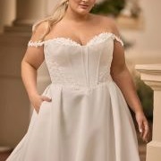 Boning With Appliques on Bodice