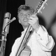 Tommy Steele