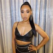 Candice Patton