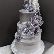 Rice Paper Flowers on Wedding Cake