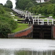 Caen Hill Locks