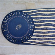 Edmond Halley Memorial