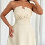 Neckline With Ruched, Large Center Fold