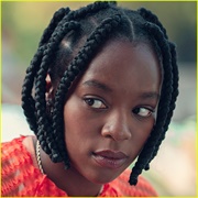 Tara Jones (Heartstopper)