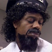 S1.E8: Tyrone Biggums's Intervention & Racist Hollywood Animals