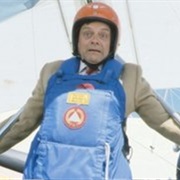 S5.E4: Tea for Three