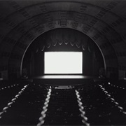 Radio City Music Hall (Hiroshi Sugimoto)