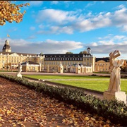 Fächerstadt Karlsruhe Und Das Schloss