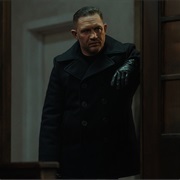 S1.E10: The Beast in Me