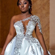 One-Shoulder, Decoration Trailing Down Arm