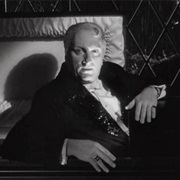 Jeron Criswell Konig (Ed Wood, 1994)
