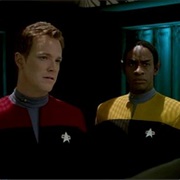 S3.E25: Worst Case Scenario