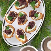 Herbal Goat Cheese and Tapenade Crostini