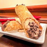 Seasonal Cannoli