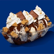 Cookie Crumble Hot Fudge Sundae