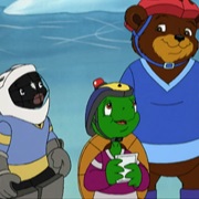 S6.E2: Hockey Fan Franklin/Mother Hen Franklin