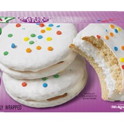 Birthday Cake Creme Pies