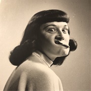 Hinges (Pretty Bitter)