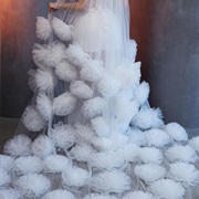 Large 3D Flowers All Over Veil