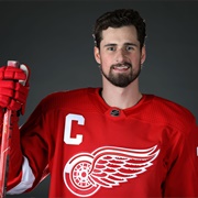 Dylan Larkin (Detroit Red Wings)