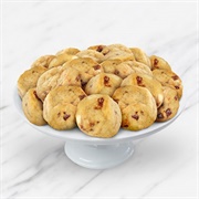 White Chocolate Strawberry Cookies