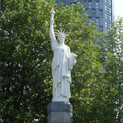 Mini Statue of Liberty