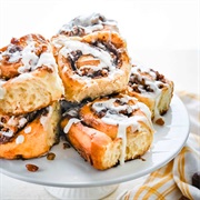 Cinnamon Rolls With Raisins