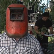 S5.E8: Dressed All Over & Zesty Mordant