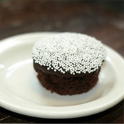 Sno-Cap Cupcake