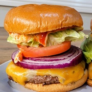 Cheeseburger Extra Onion