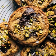 Pistachio, Dark Chocolate and Sea Salt Cookies