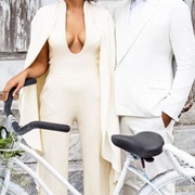 Rounded Plunge Neckline