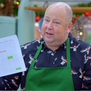 S11.E11: The Great Christmas Bake Off