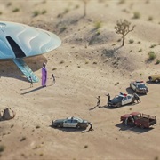 S4.E1: Close Encounters of the Mini Kind