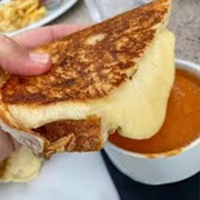 Grilled Cheese & Soup Du Jour
