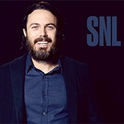 S42.E10: Casey Affleck/Chance the Rapper