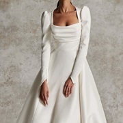 Long Sleeves With Pointed Wrists