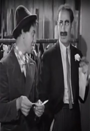 "There Ain't No Sanity Clause!": A Night at the Opera (1935)