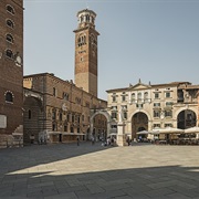 Piazza Dei Signori Verona