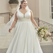 Fabric Waistband on Wedding Dress