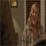 Michael Patrick King - Somebody Somewhere: "Dinky Dinkies" (S3,E2)